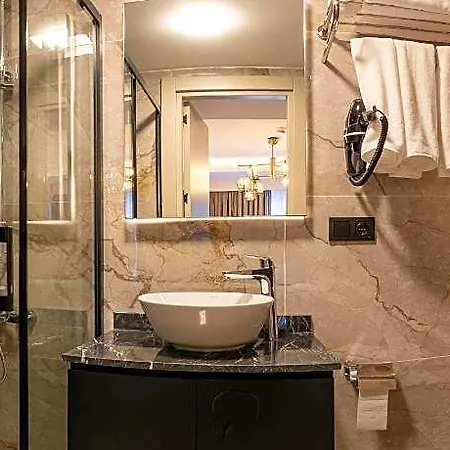 Karakoy Prive